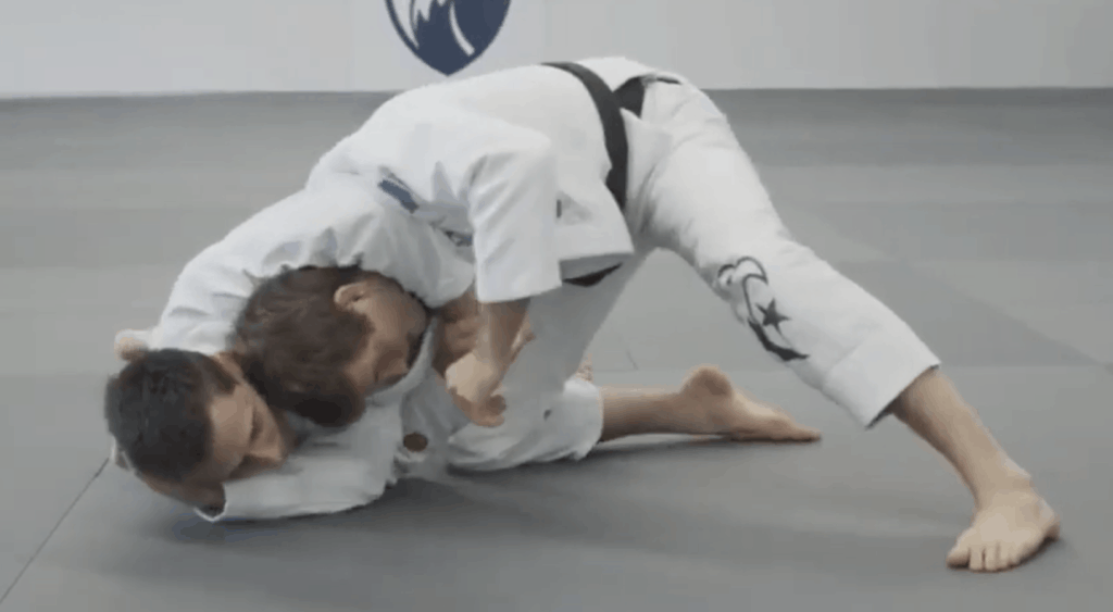 roll-back-up-to-your-knees-immediately-after-rolling-to-your-opponents-weaker-side-seatbelt-control